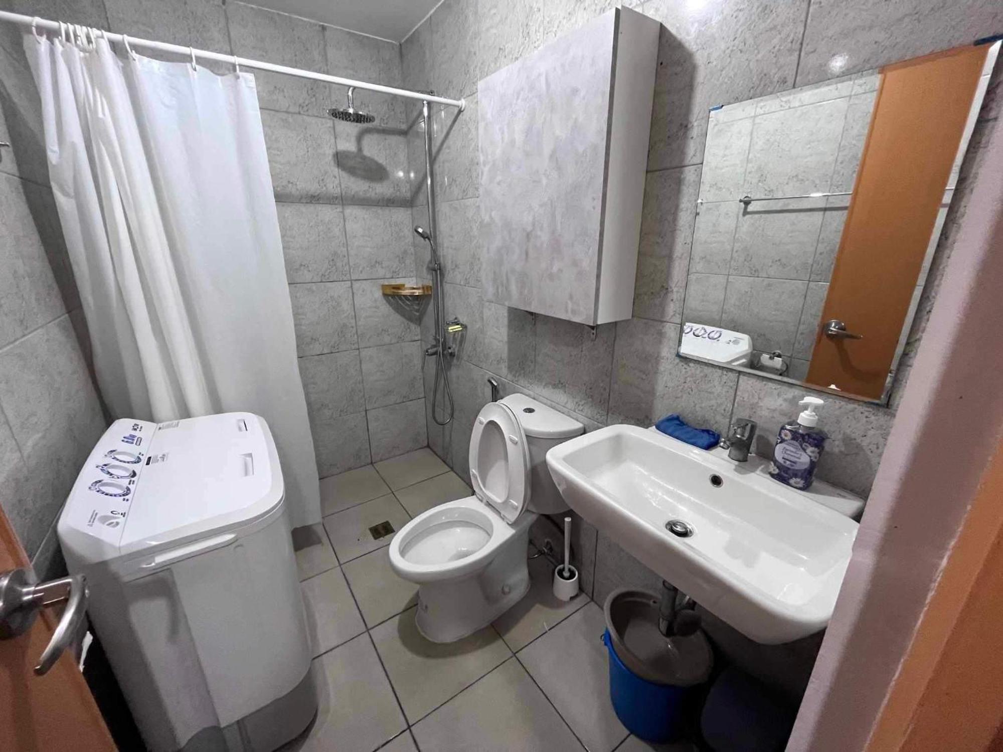 Ama Tower Residences, 8Th Flr, Near Dmw And Sm Megamall Mandaluyong Екстер'єр фото