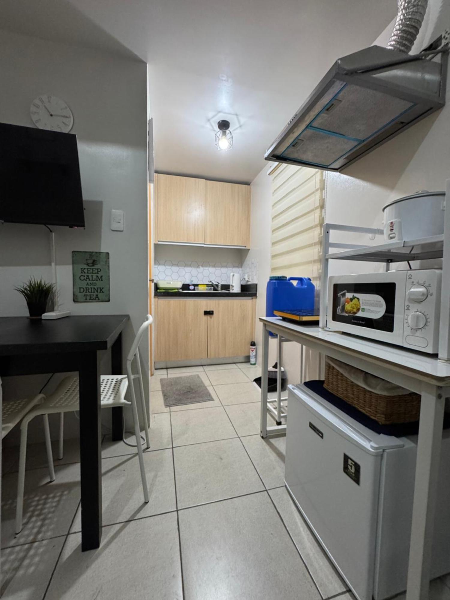 Ama Tower Residences, 8Th Flr, Near Dmw And Sm Megamall Mandaluyong Екстер'єр фото